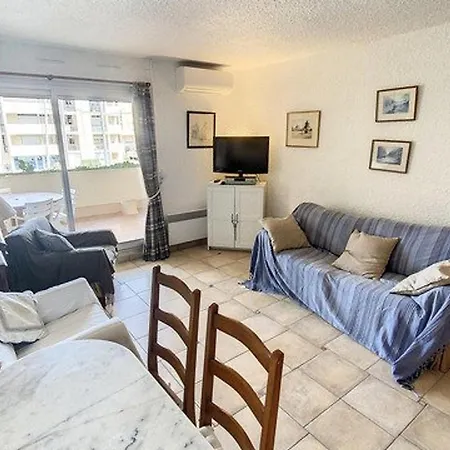 T2 Climatise Avec Piscine, Parking - - Fr-1-610-6 *